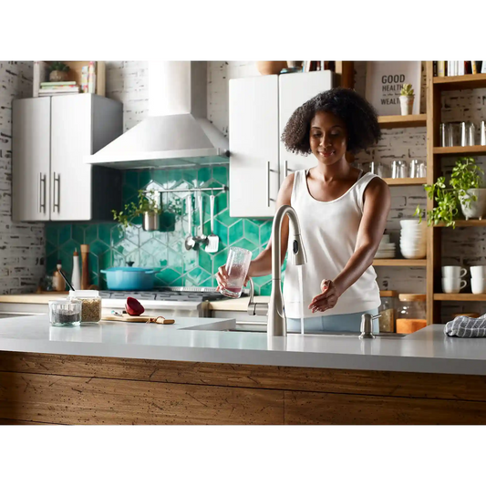 Arlo Hands Free Pulldown Kitchen Faucet