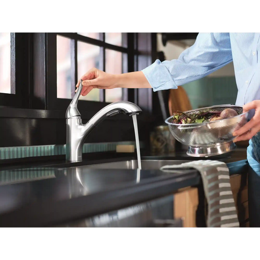 Koa One-Handle Low Arc Pullout Kitchen Faucet