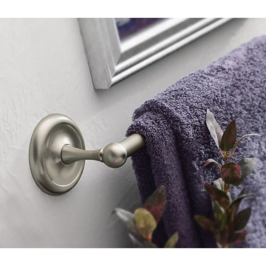 Yorkshire 18" Towel Bar